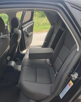 Audi A4 cena 17900 przebieg: 247000, rok produkcji 2005 z Świecie małe 301